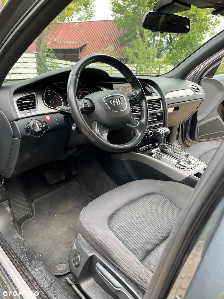 Audi A4 Avant 2.0 TDI Quattro S tronic - 14
