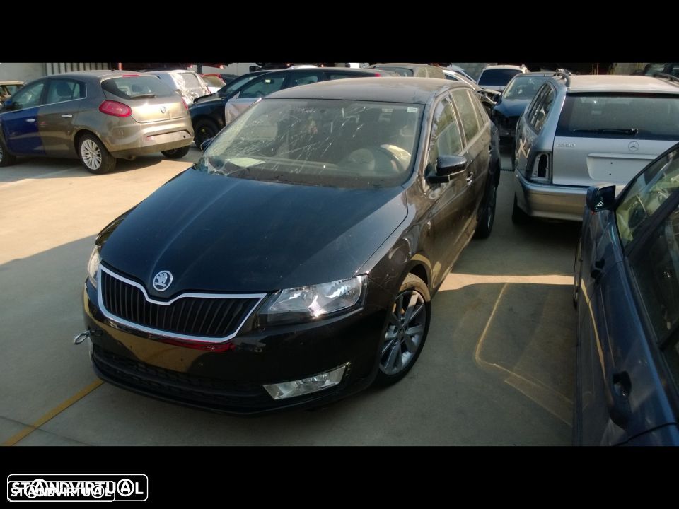 Skoda Rapide SpaceBack 2016 1.6 tdi para peças - 1