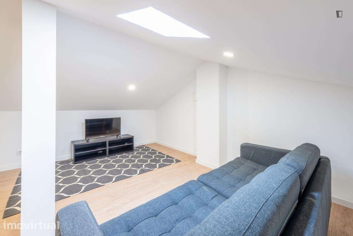 Quarto - localizado em Mouraria Lisbon - Grande imagem: 5/16