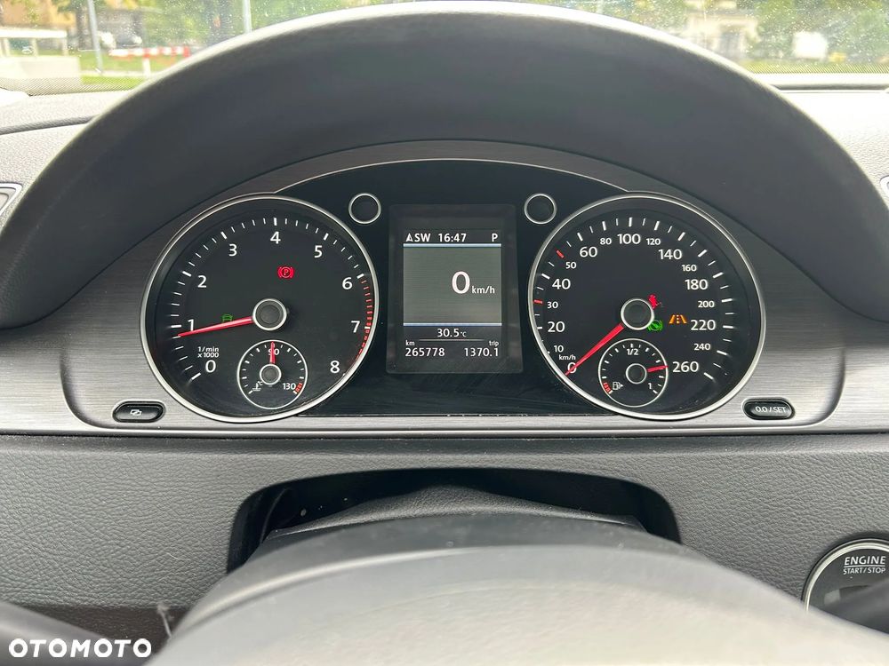 Volkswagen Passat 1.8 TSI Highline DSG - 11