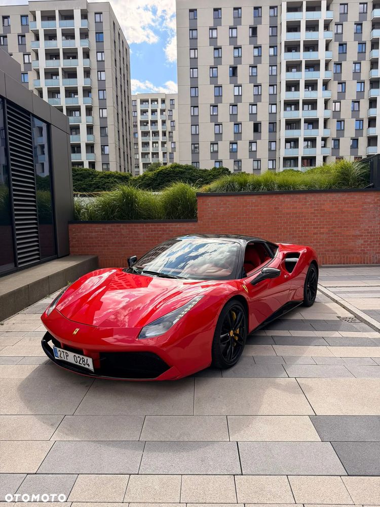 Ferrari 488 - 25