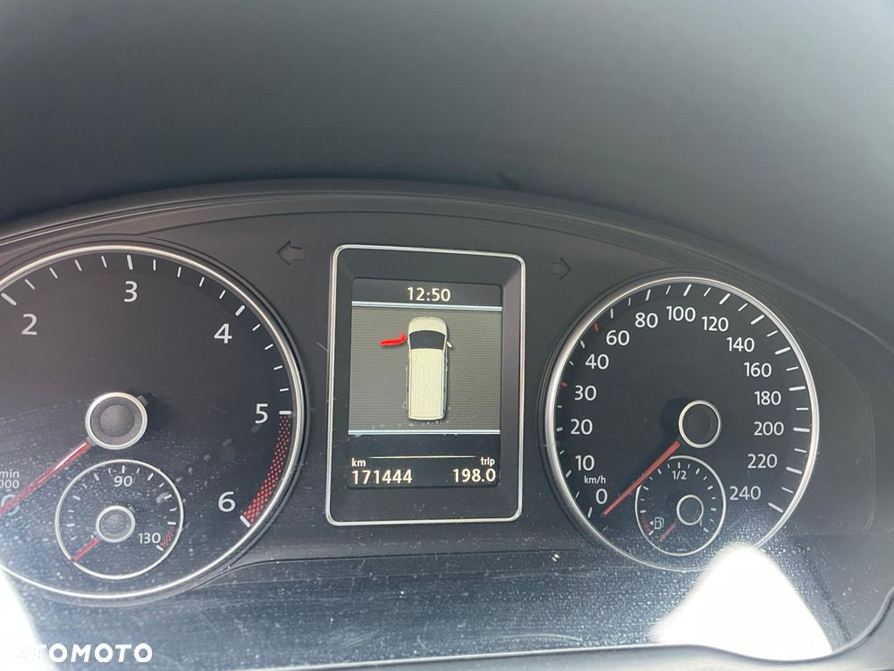 Volkswagen Multivan - 6