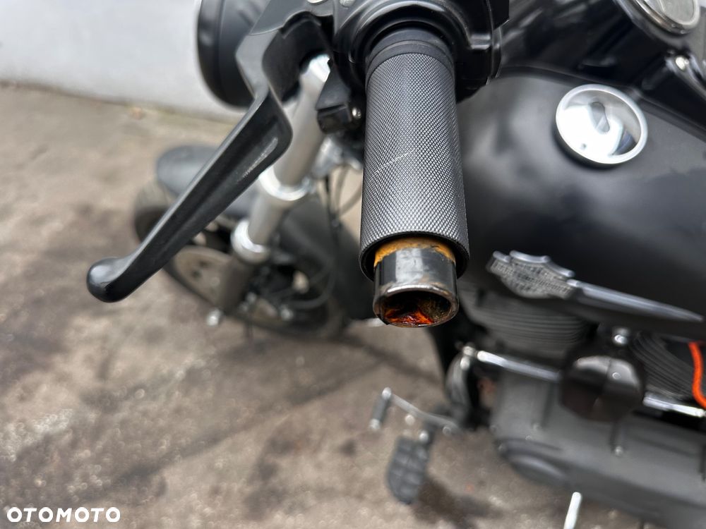 Harley-Davidson Dyna Fat Bob - 6