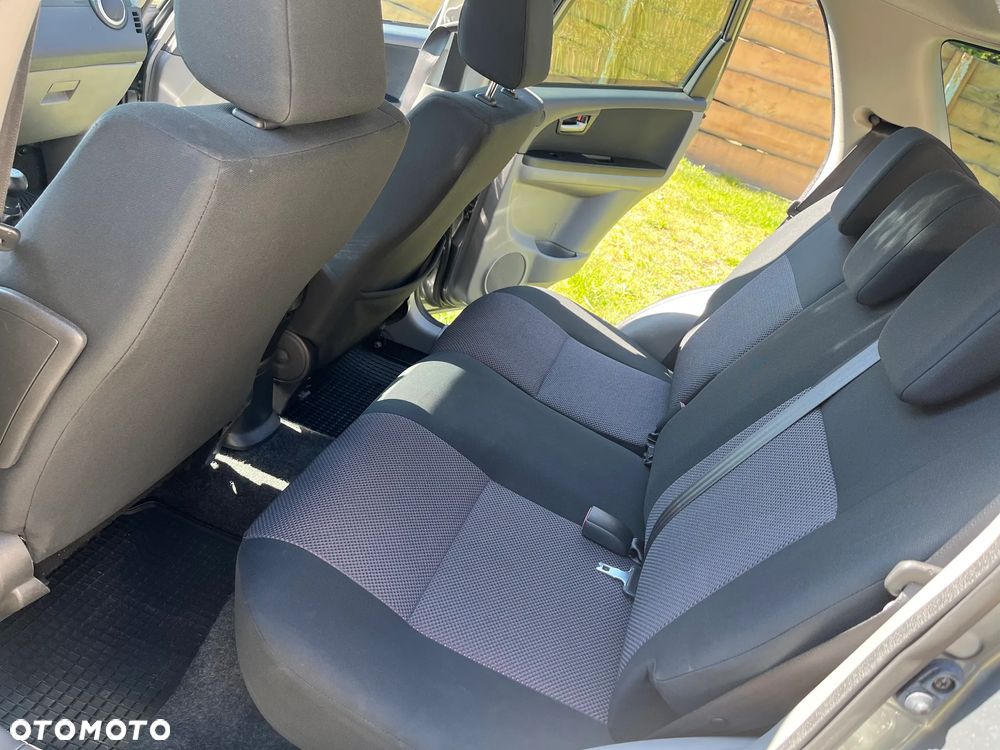 Suzuki SX4 1.6 VVT 4x2 Comfort - 18