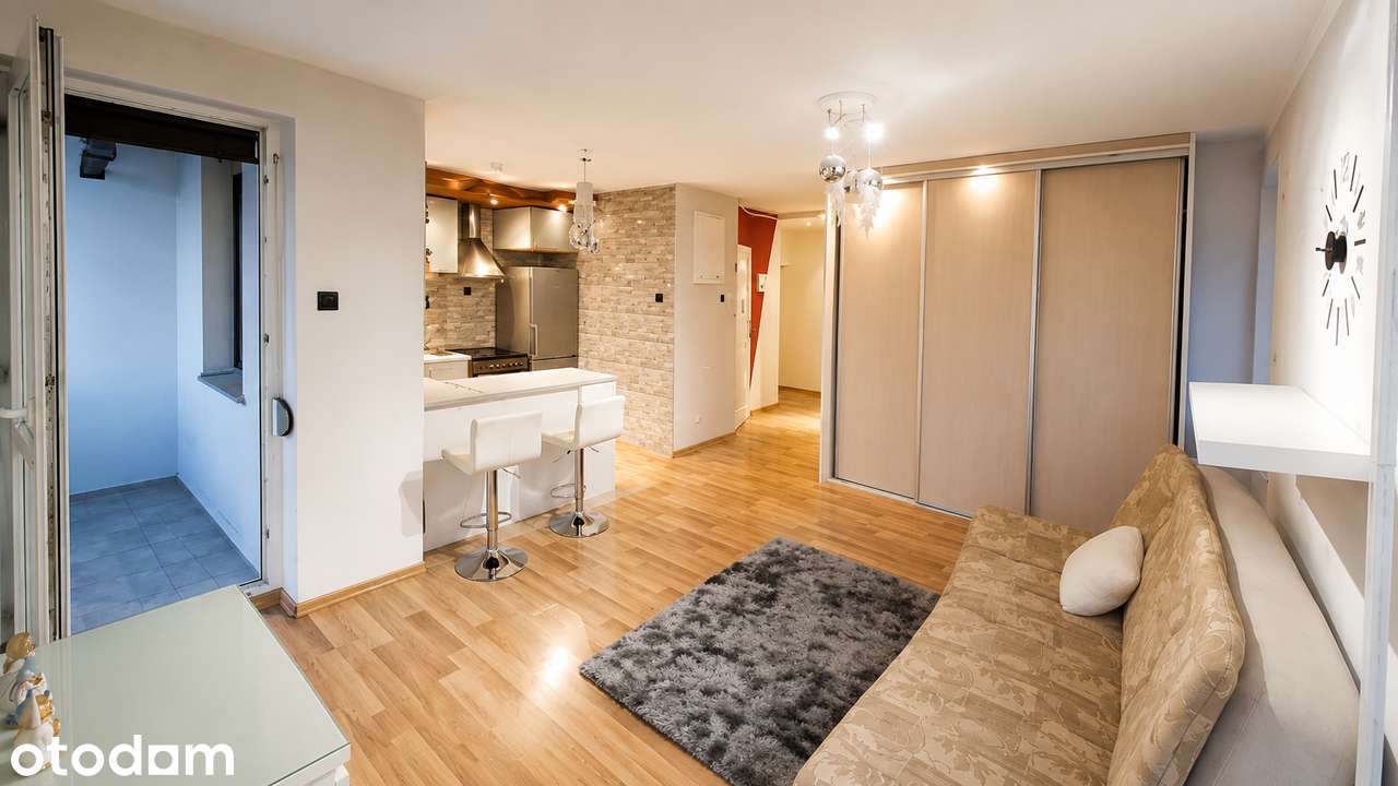 2-pokojowe mieszkanie z klimatyzacją Metro Szwedzka | Balkon | Piwnica