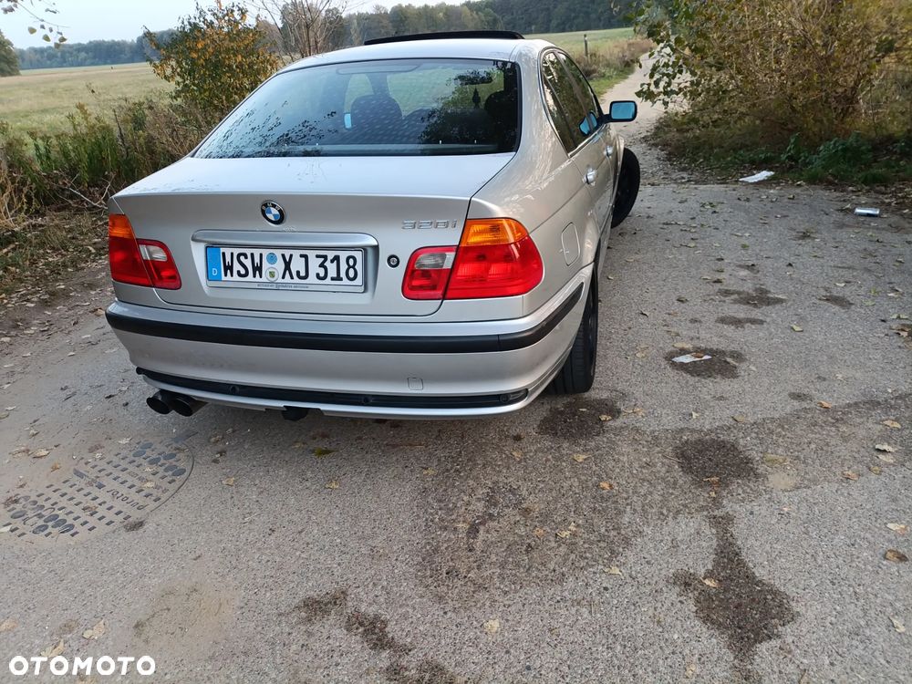 BMW Seria 3 - 17
