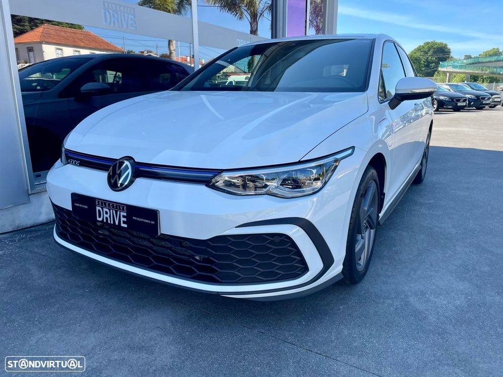 VW Golf 1.4 GTE Plug-In-Hybrid DSG - 2