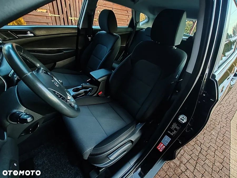 Hyundai Tucson 1.6 GDi 2WD Select - 30