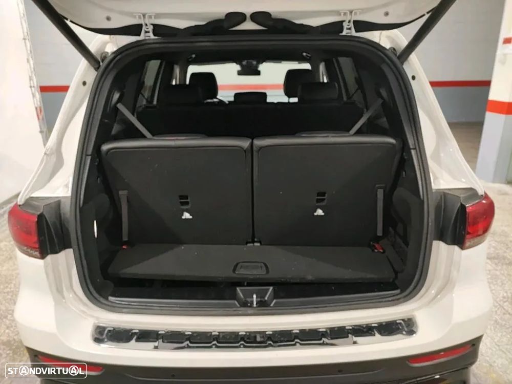 Mercedes-Benz GLB 200 d AMG Line - 11