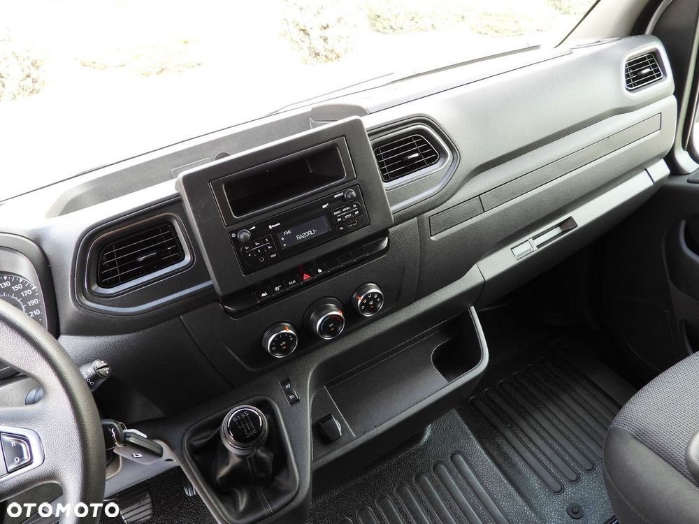 Renault MASTER PLANDEKA 10 PALET WEBASTO TEMPOMAT LEDY PNEUMATYKA KLIMATYZACJA  165KM - 28