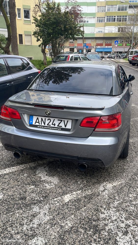 BMW 320 d Cabrio Intense — fotografia 7