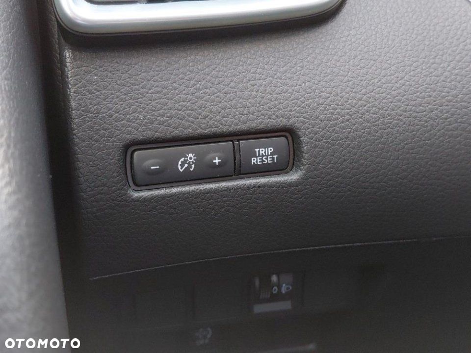Nissan Qashqai - 8