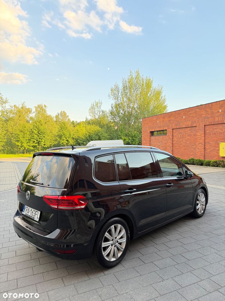 Volkswagen Touran 1.4 TSI BMT Comfortline DSG - 16