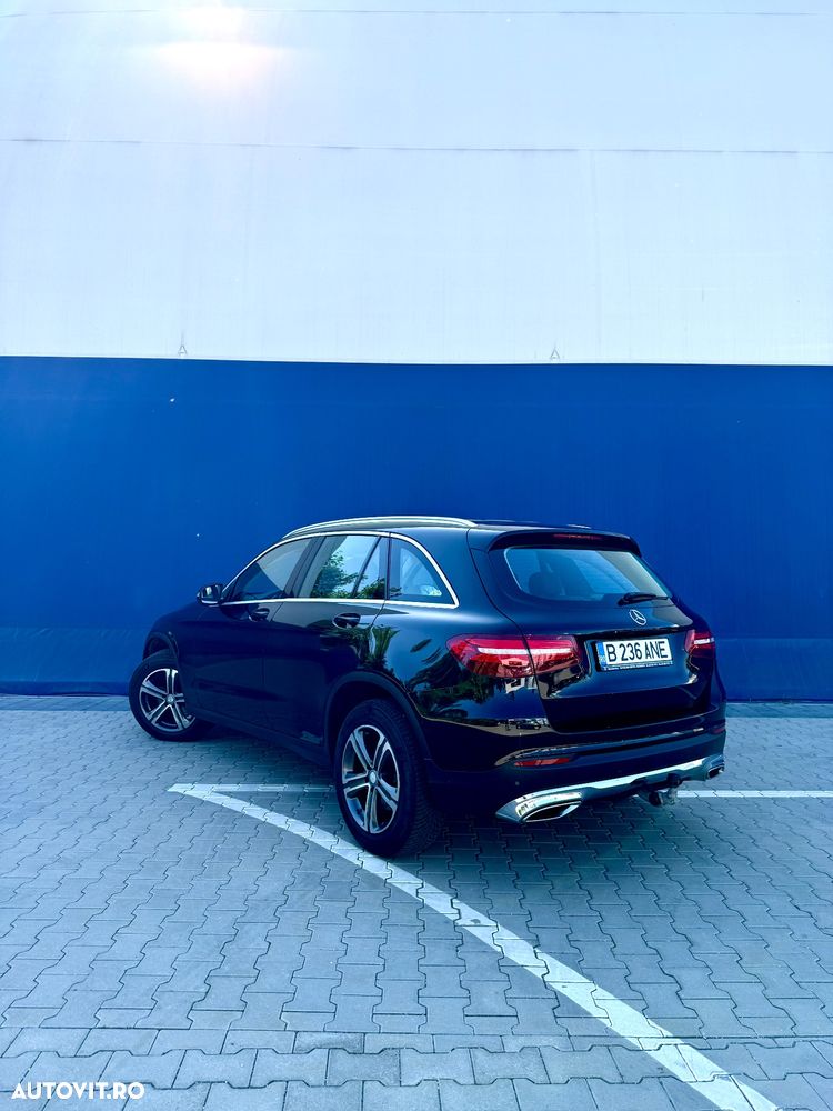 Mercedes-Benz GLC 250 d 4MATIC 9G-TRONIC - 4