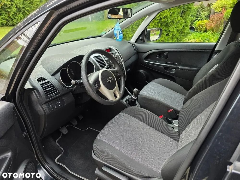 Kia Venga 1.4 CVVT Dream-Team Edition - 6