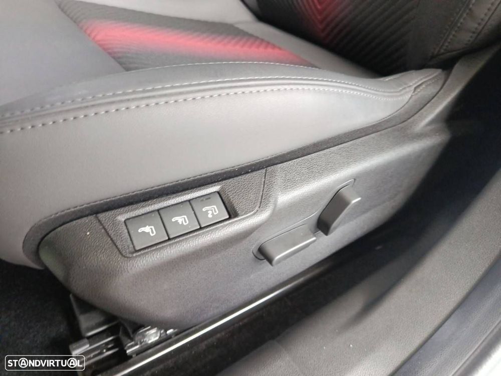 Alfa Romeo Junior 1.2 Speciale eDCT6 - 13