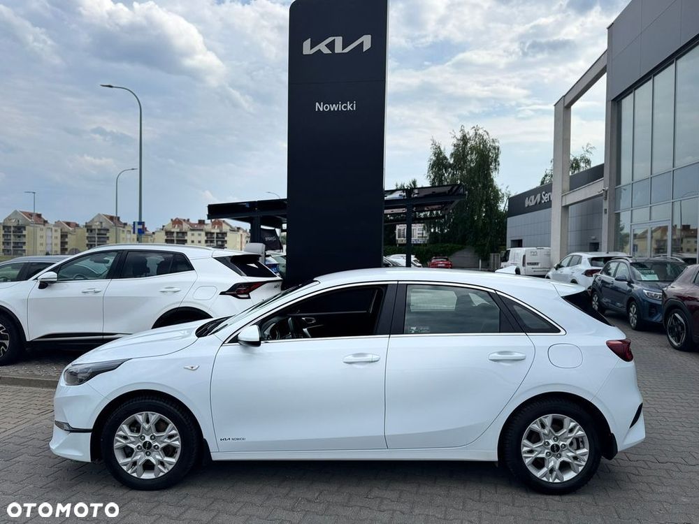 Kia Ceed 1.5 T-GDI M - 2