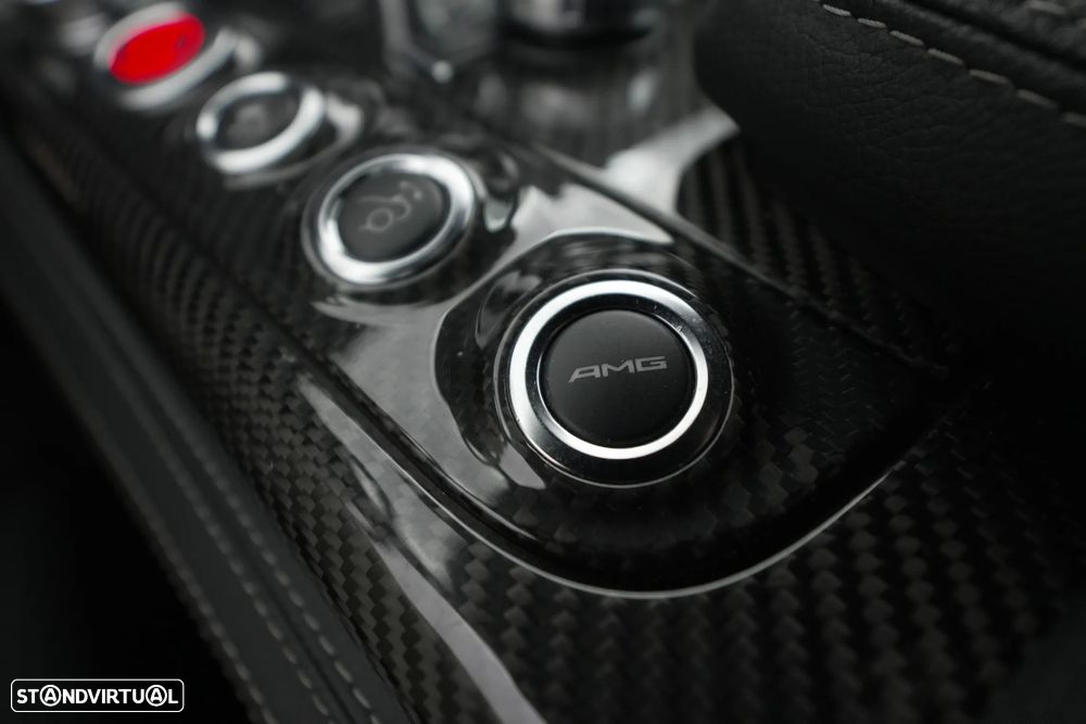 Mercedes-Benz SLS 63 AMG - 32