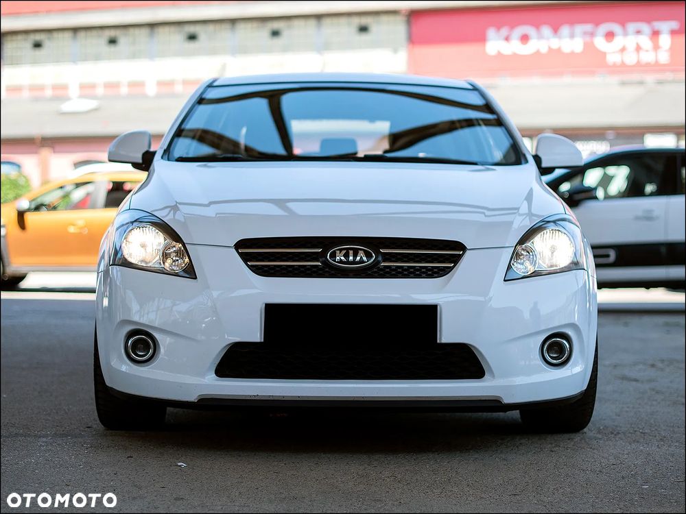 Kia ProCeed - 3