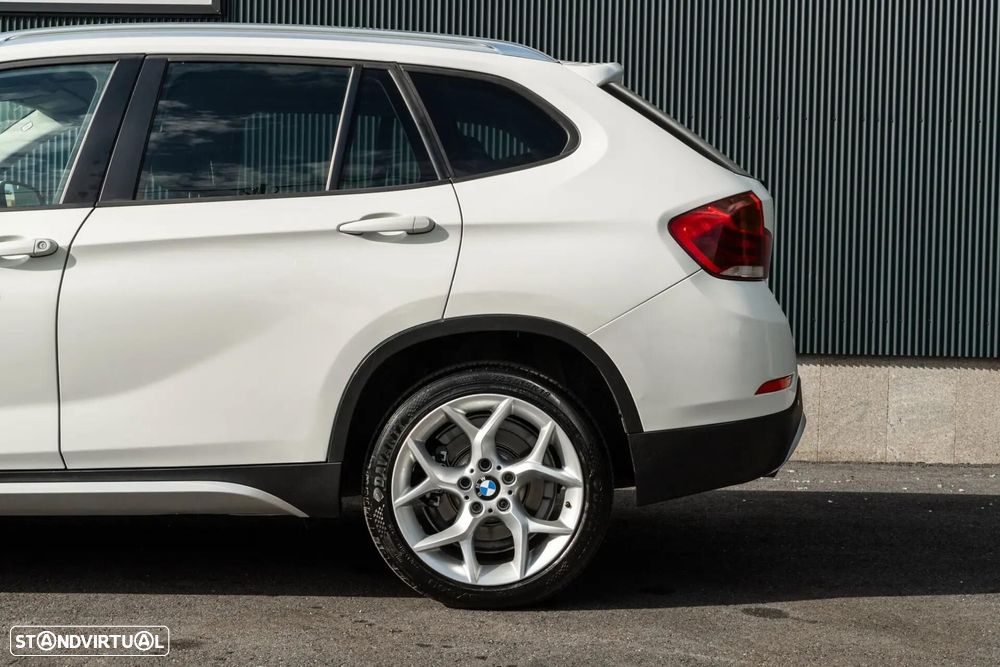 BMW X1 18 d sDrive Auto xLine - 30