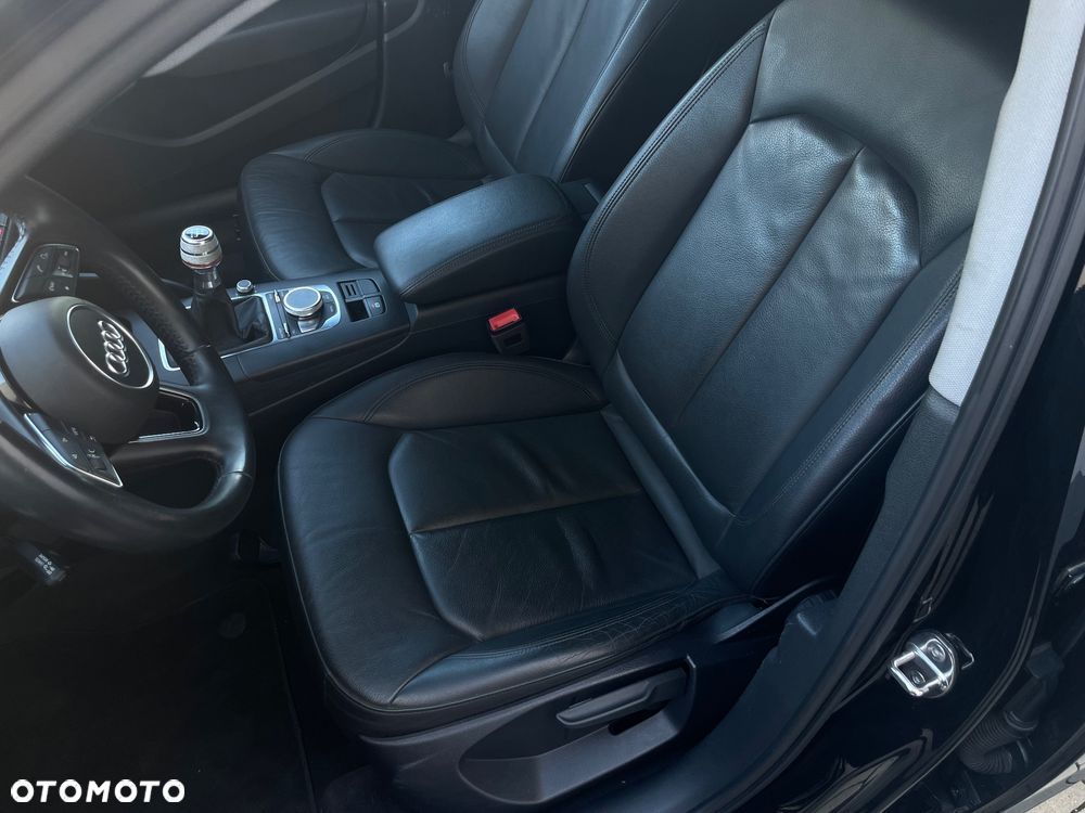 Audi A3 Sportback - 15