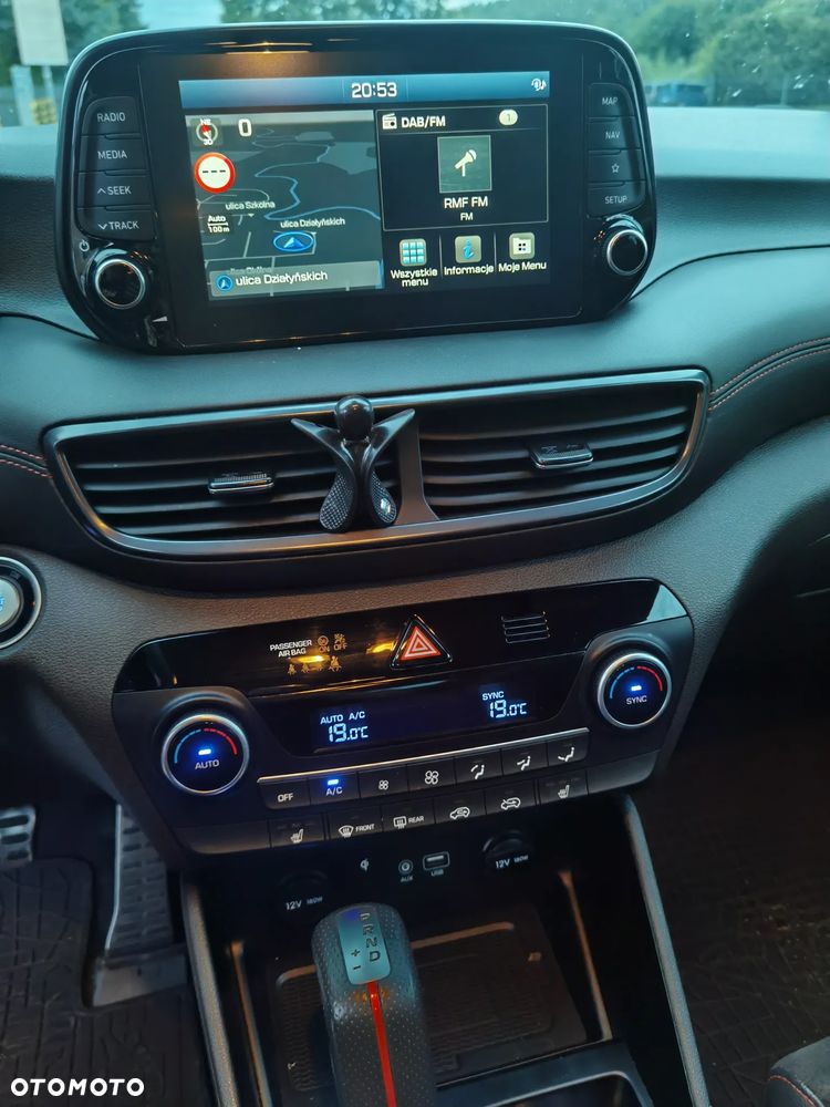 Hyundai Tucson 1.6 CRDi 48V-Hybrid 2WD DCT Select - 12