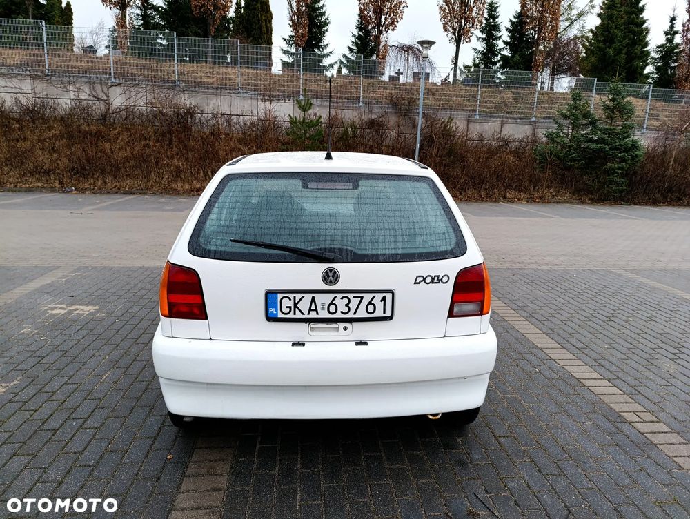 Volkswagen Polo - 7