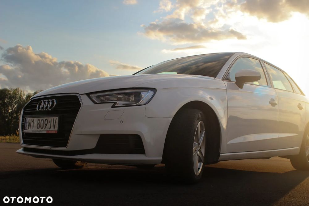Audi A3 Sportback 35 TFSI S tronic - 28
