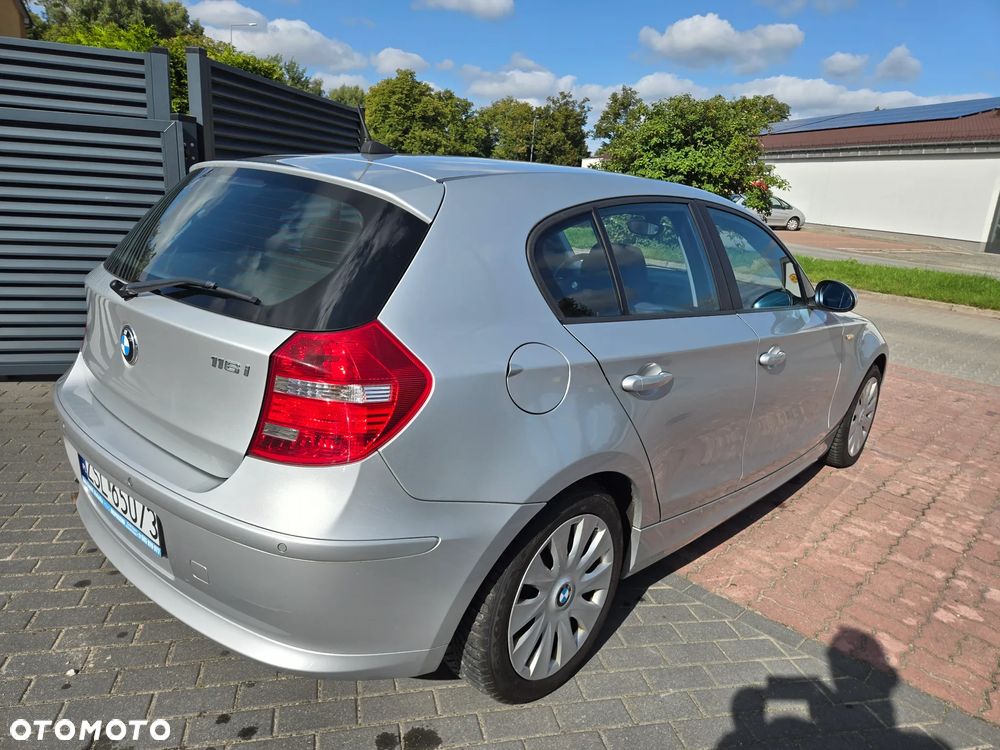 BMW Seria 1 - 10