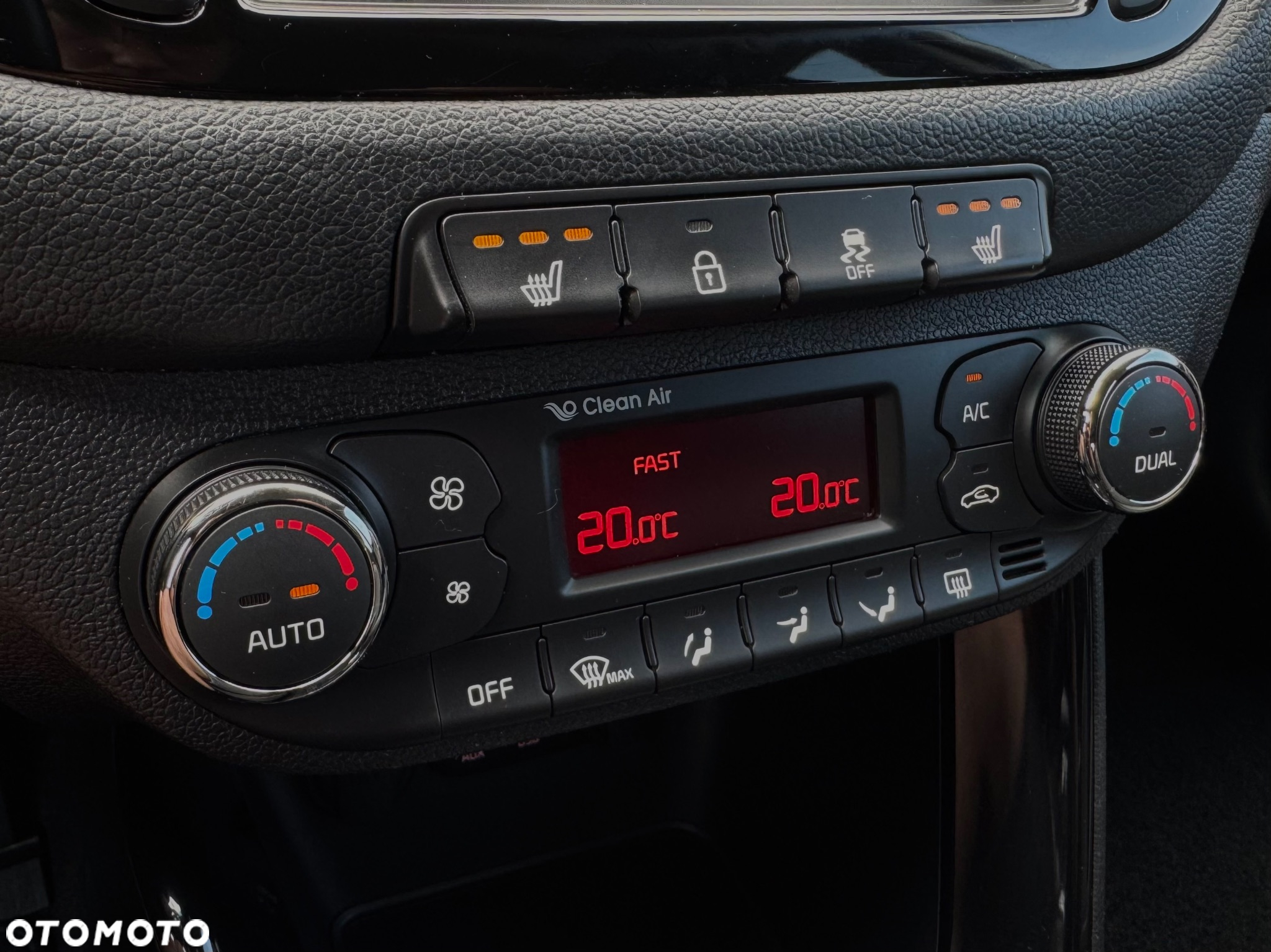 Kia Ceed 1.6 CRDi 136 ISG Spirit - 20