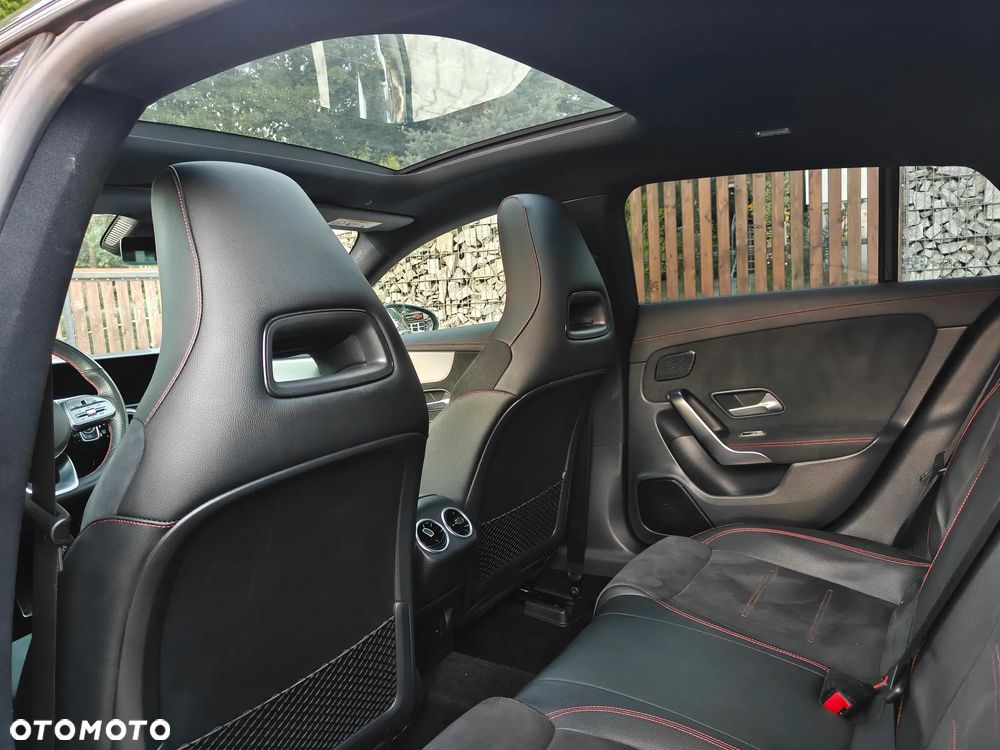 Mercedes-Benz CLA 200 d 8G-DCT AMG Line - 6