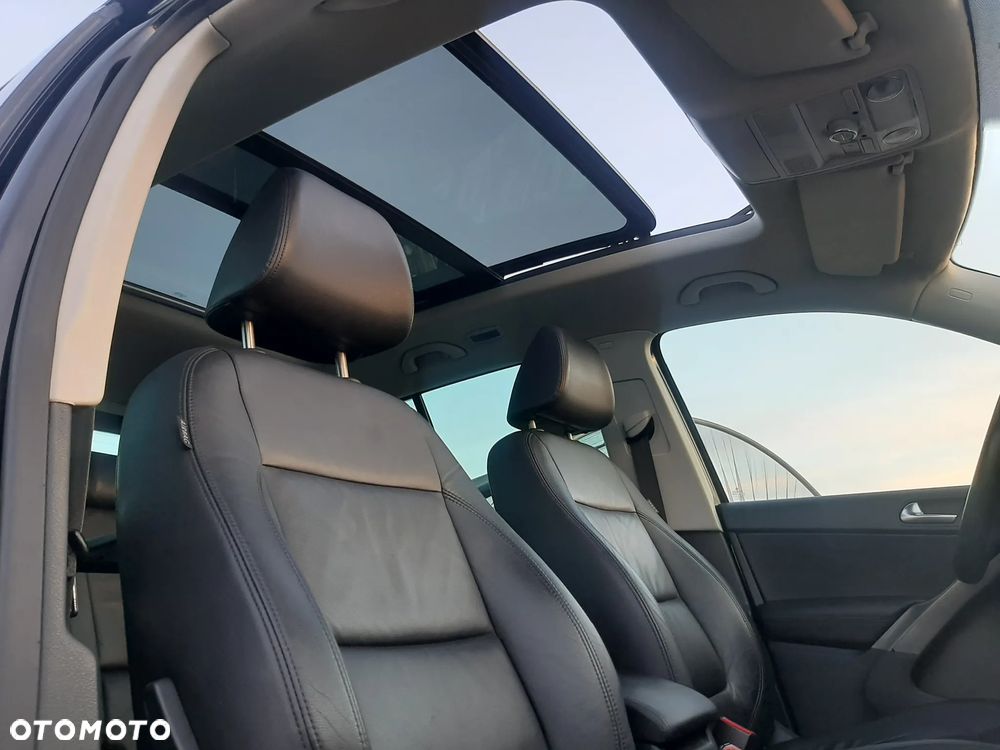 Volkswagen Tiguan 2.0 TDI 4Mot Sport DSG - 26