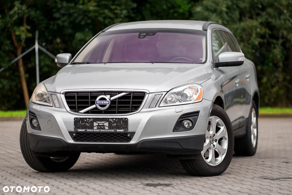 Volvo XC 60 D5 AWD - 2