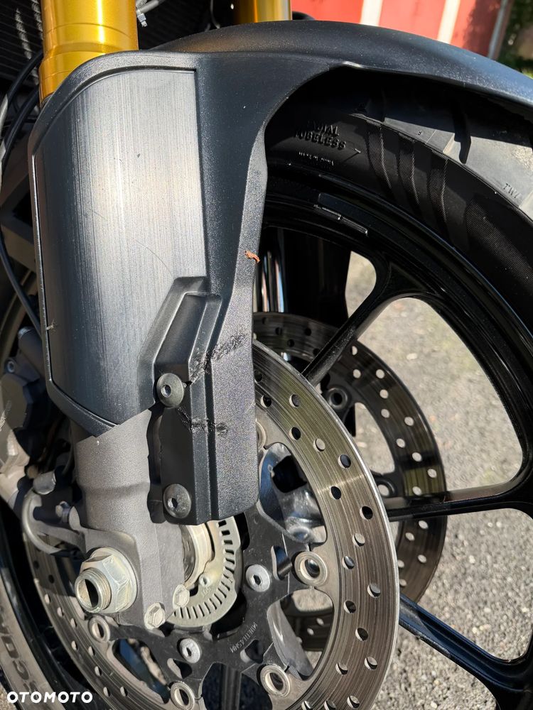 Suzuki DL - 29