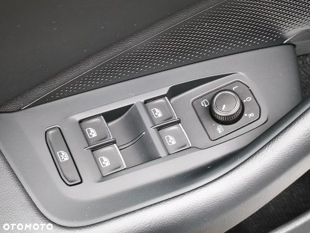 Volkswagen Passat - 20