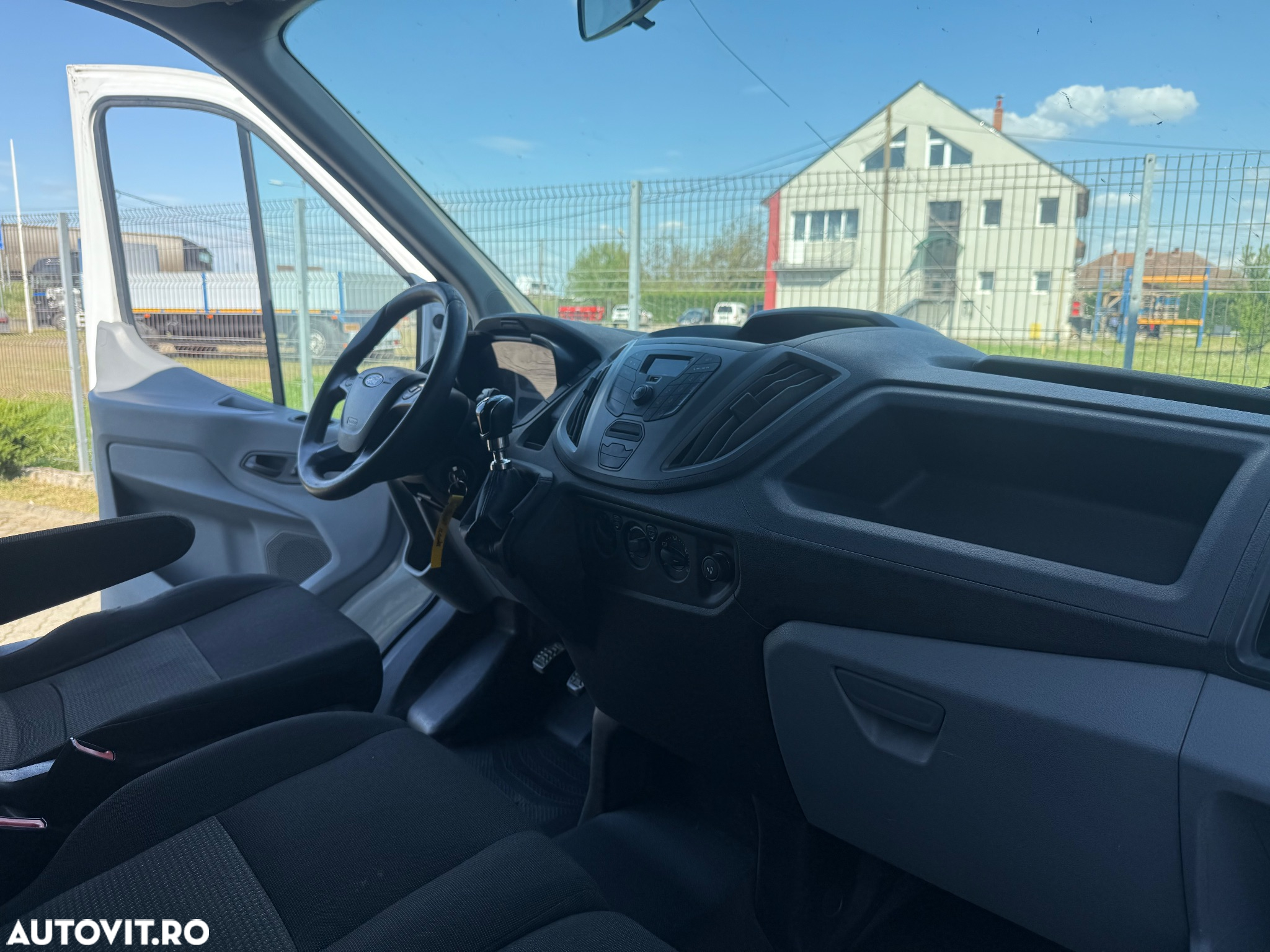 Ford Transit - 18