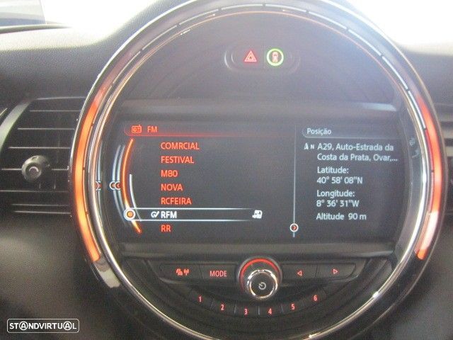 MINI 3 Portas John Cooper Works Auto Desportiva - 44