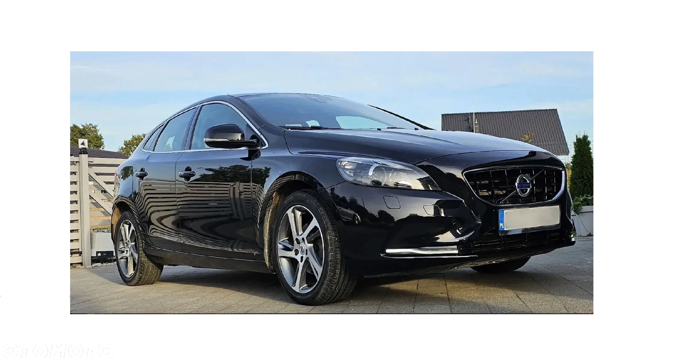Volvo V40 D2 Momentum - 1