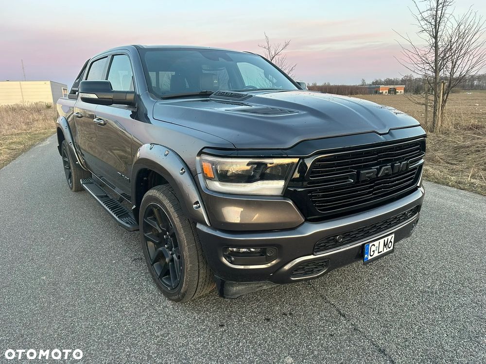 RAM 1500 5.7 Crew Cab Shortbed Laramie Sport - 9