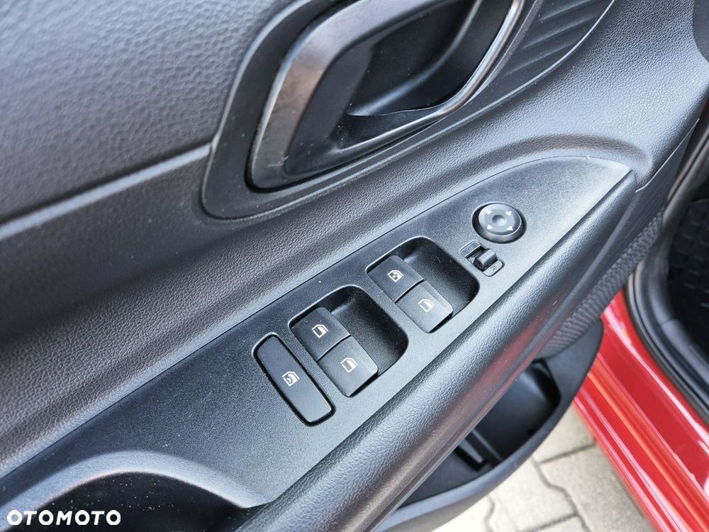 Hyundai i20 1.2 Modern - 12