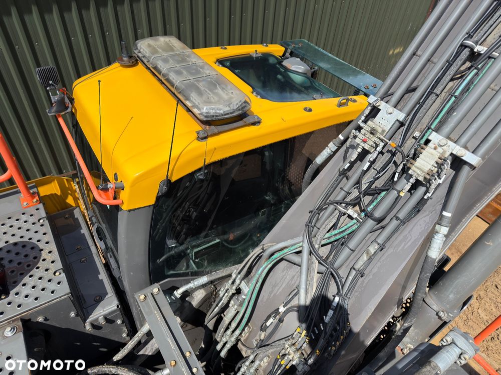 Volvo EC 300 EL - 20
