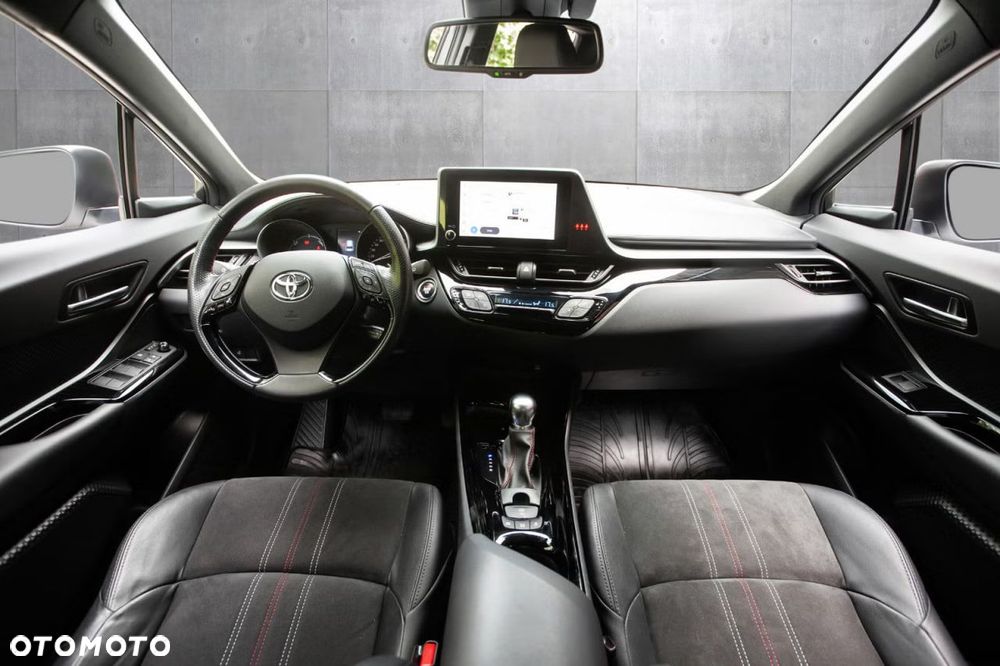 Toyota C-HR Lounge - 7