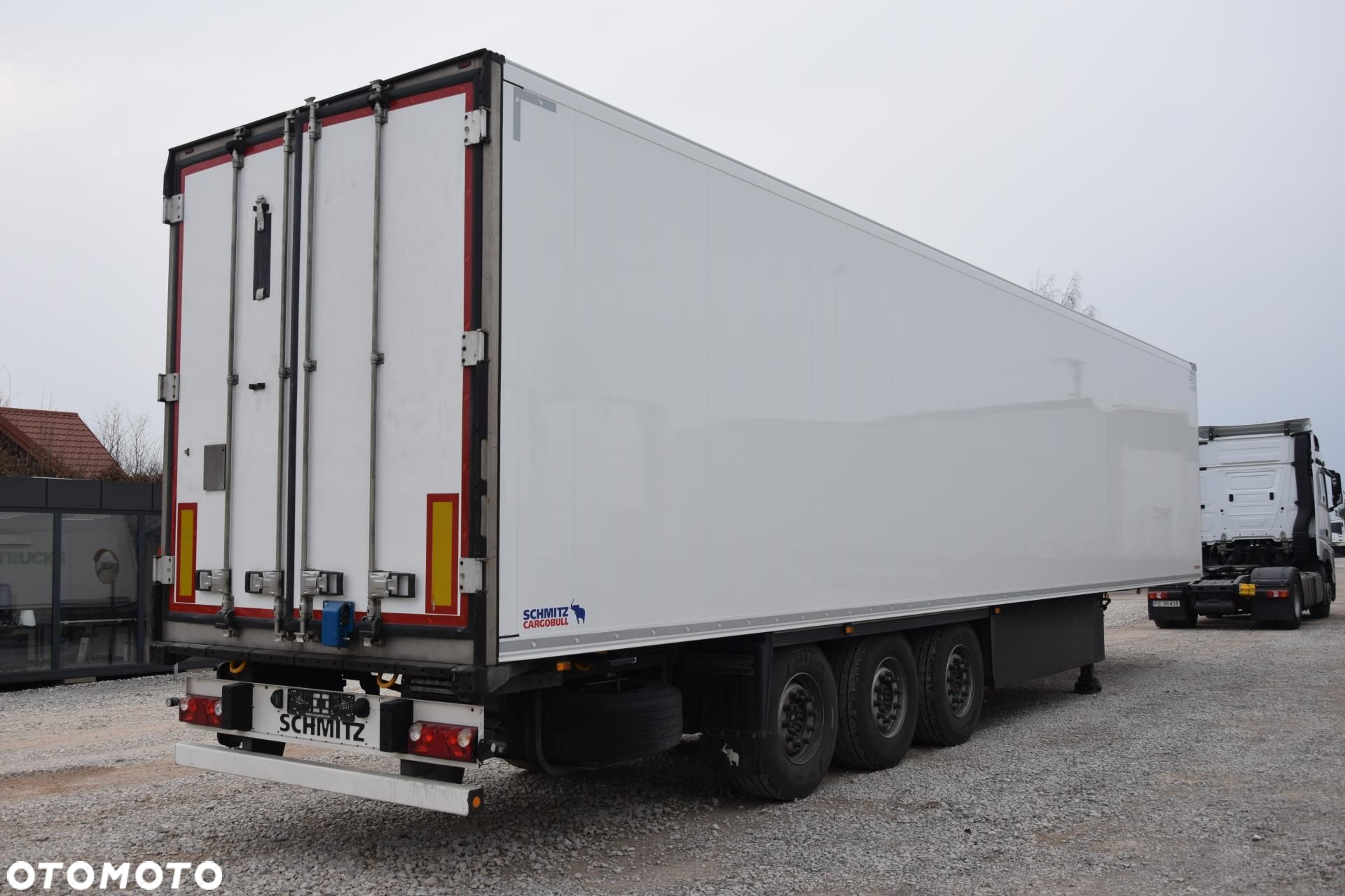 Schmitz Cargobull SKO FP 60 Carrier Vector 1550 - 3