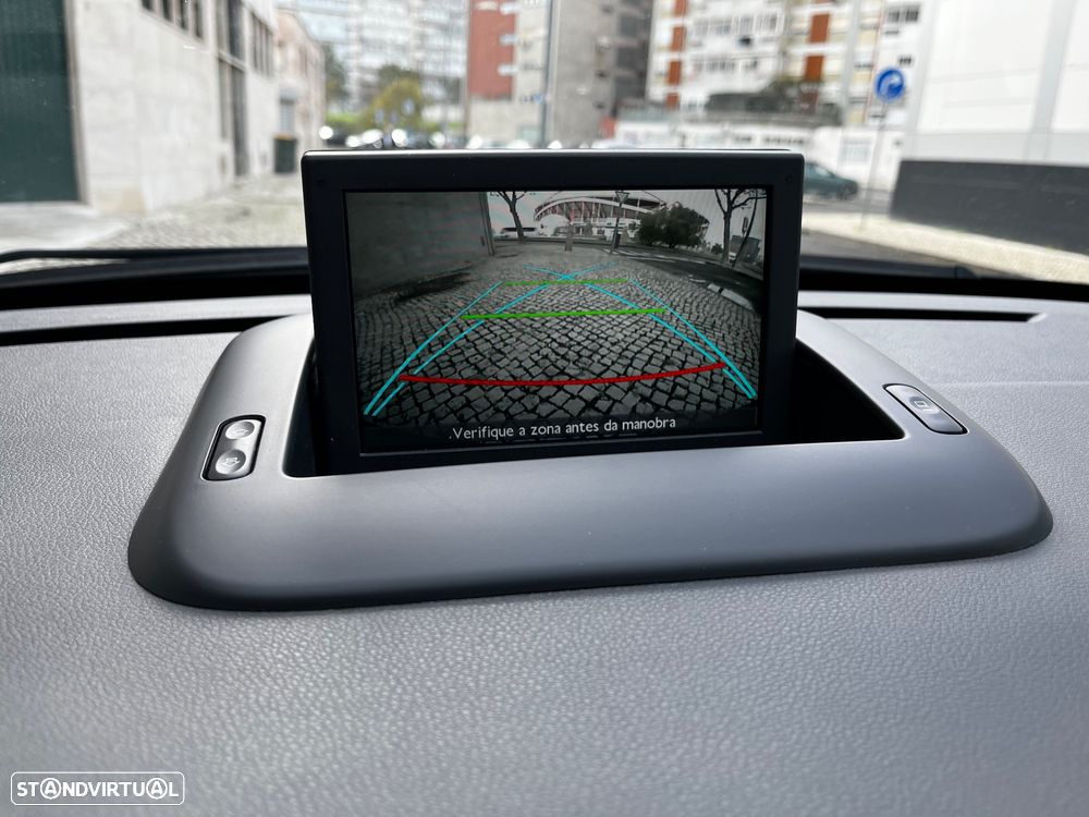 Peugeot 3008 1.6 BlueHDi Style - 13