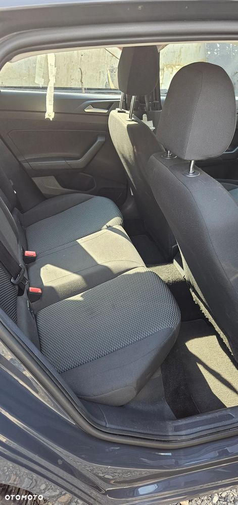 Volkswagen Polo 1.0 Comfortline - 12