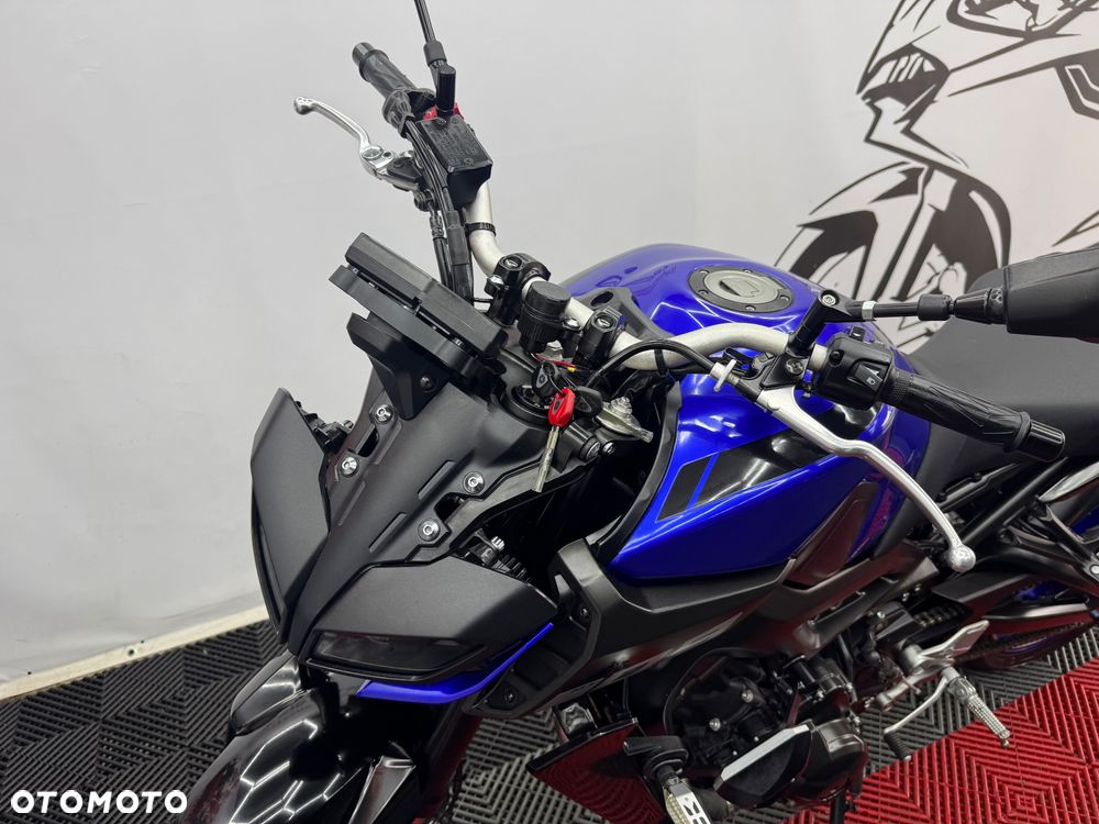 Yamaha MT - 11