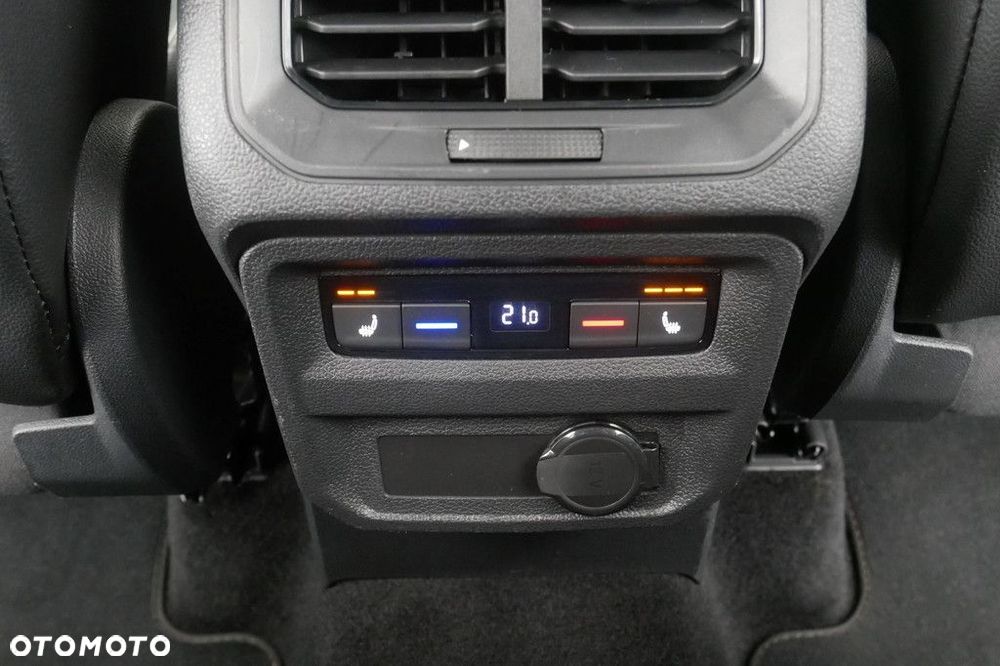 Volkswagen Tiguan 2.0 TSI 4Mot Elegance DSG - 33