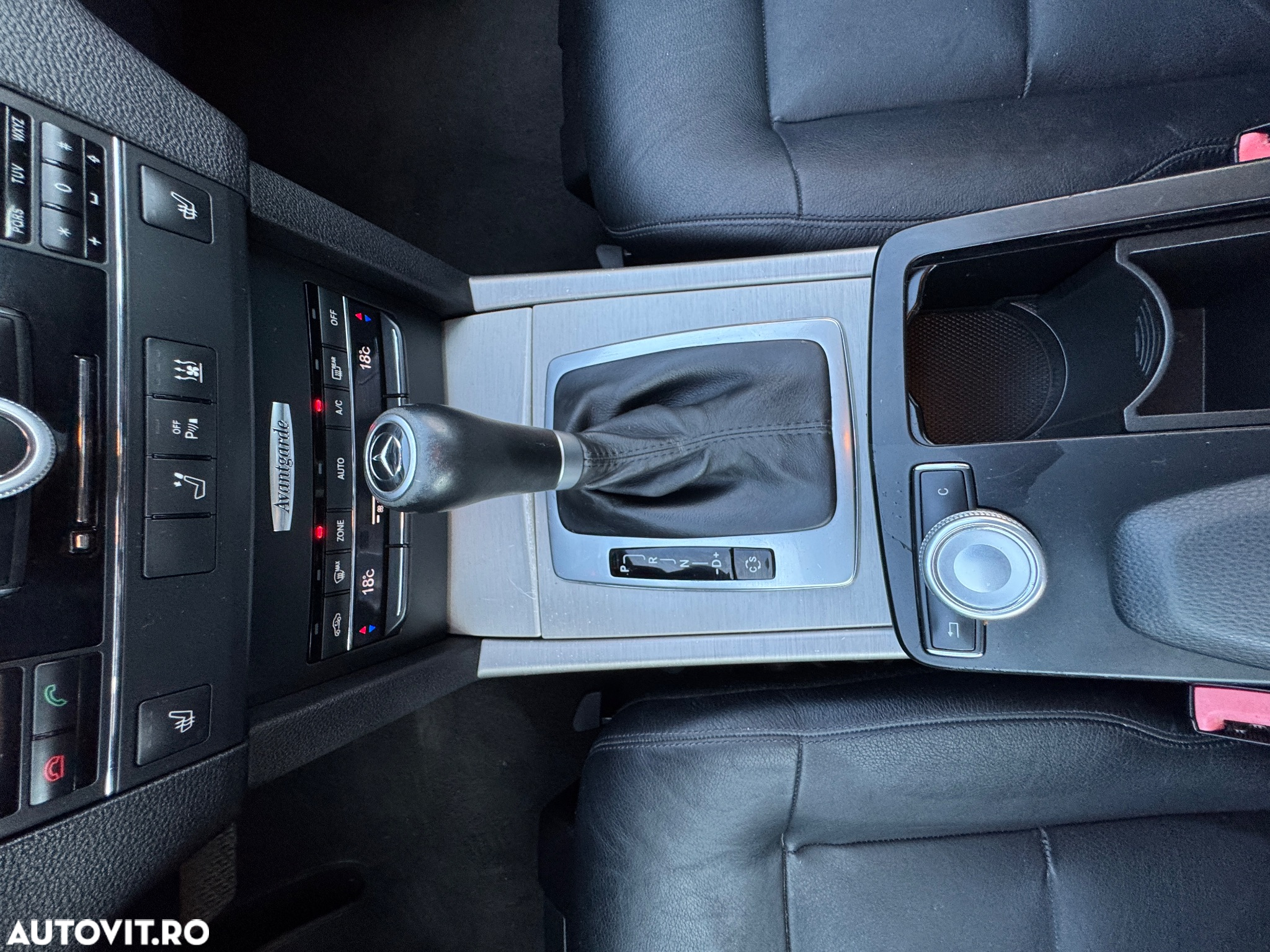 Mercedes-Benz E - 14