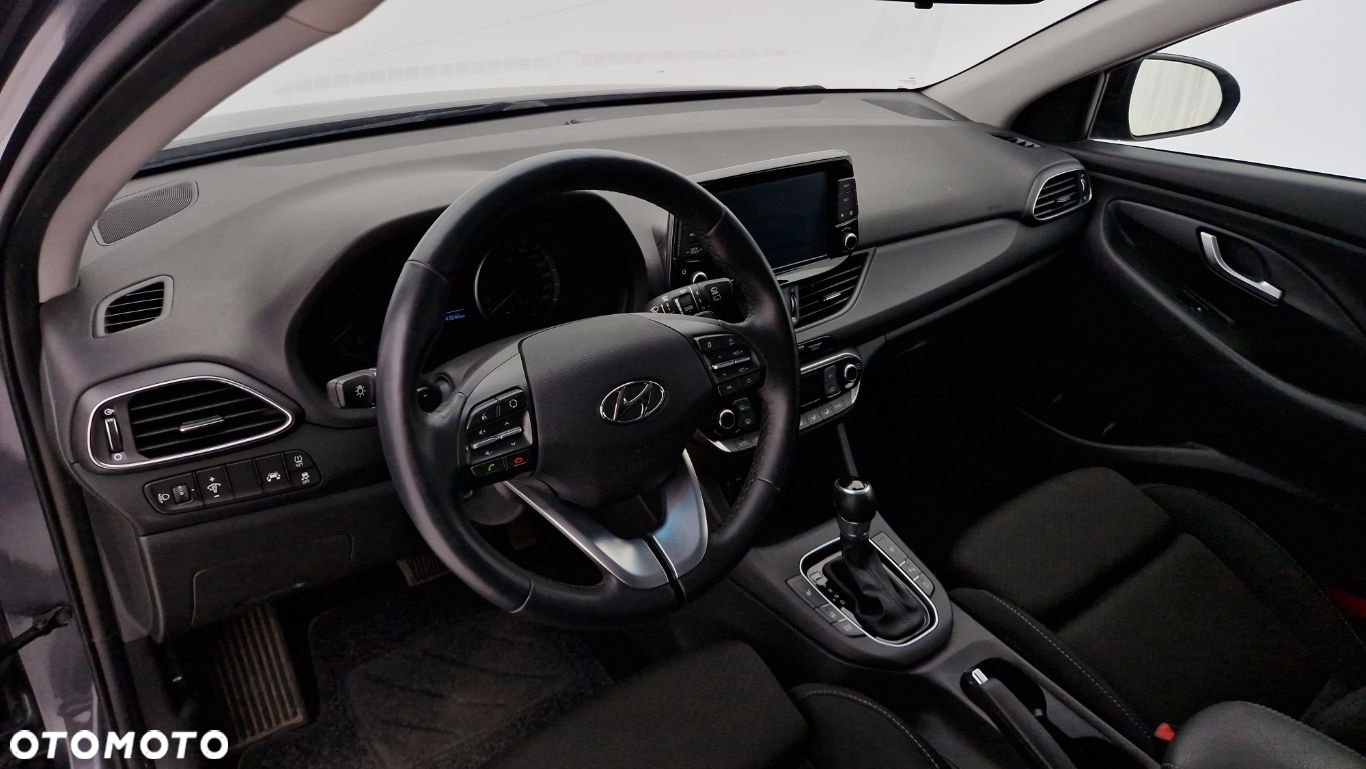 Hyundai i30 - 16