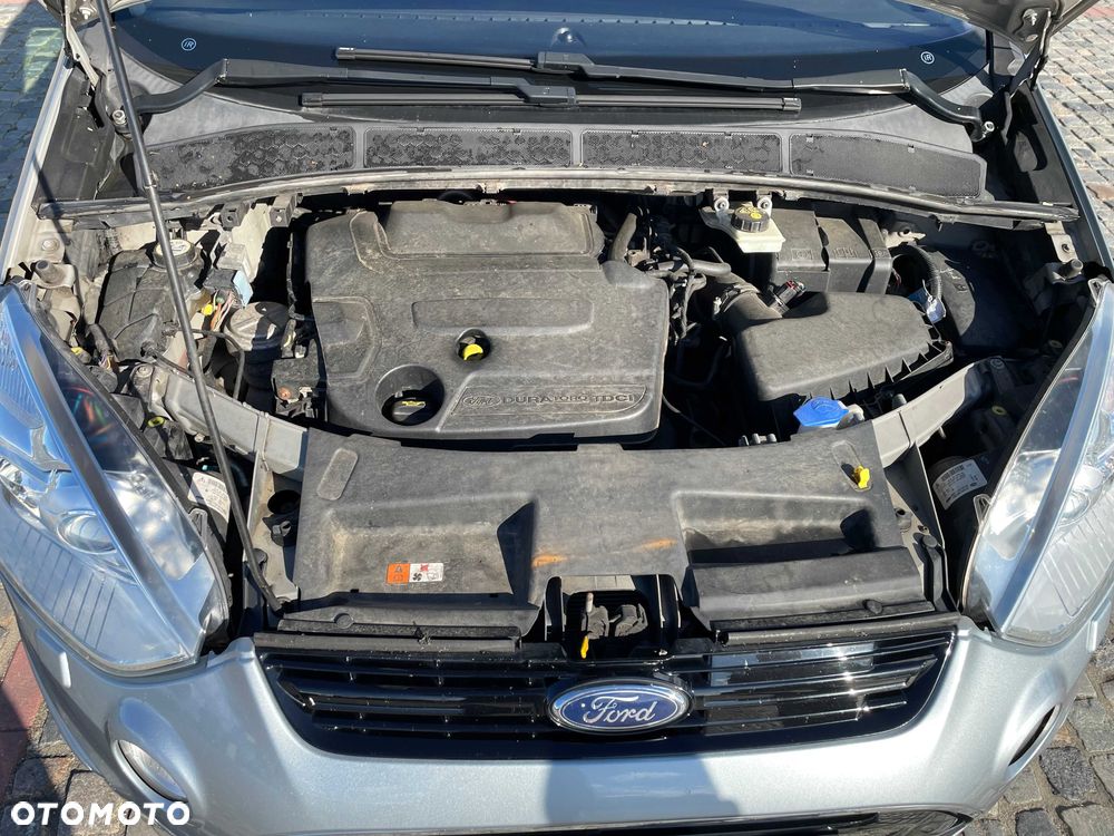 Ford S-Max - 8